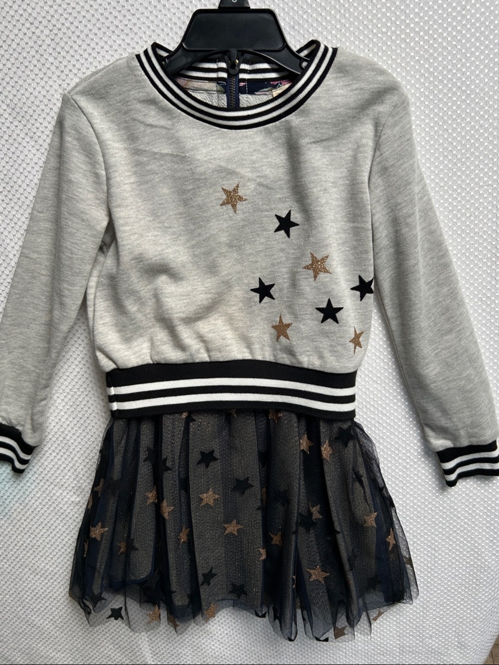 Hannah Banana Grey & Black Star Tulle/ 2 pc Sweatshirt Dress . NWT